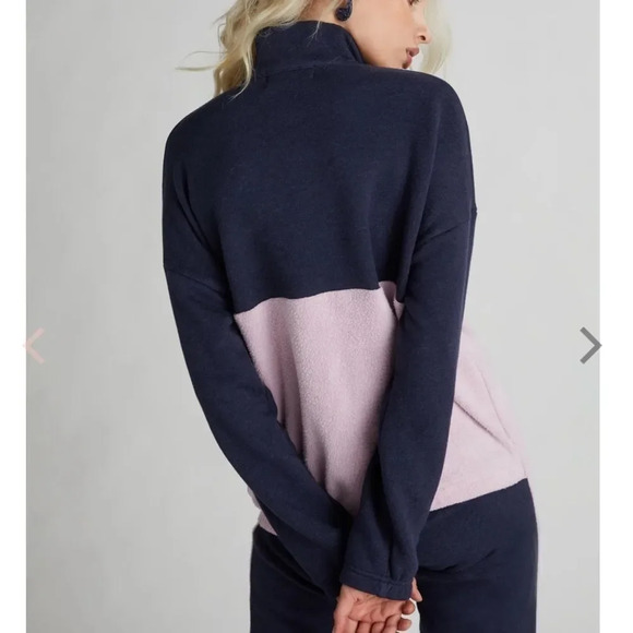 NWT Wildfox Lea Color Block Half Zip Sweatshirt - Picture 4 of 6